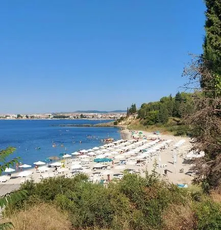 Апартаменти Sunny Houm *